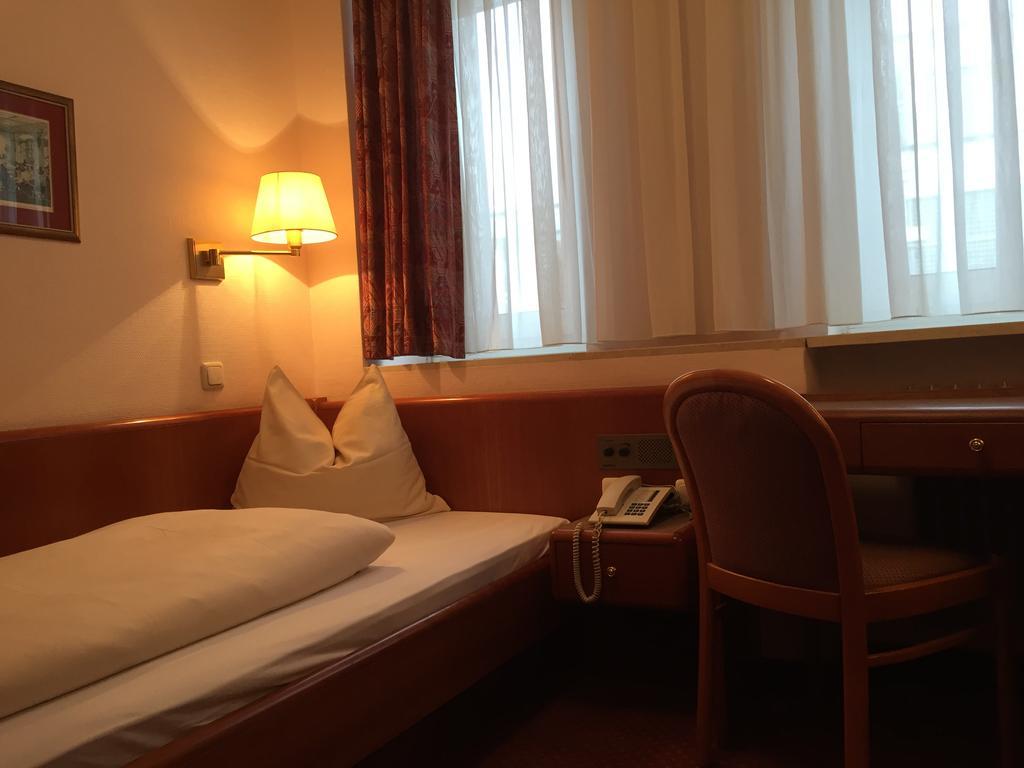 Hotel Carmen Munich Luaran gambar